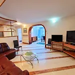 Xxl Riverside - Pet Friendly Appartement *