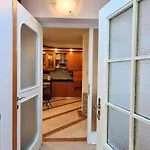 Xxl Riverside - Pet Friendly Appartement
