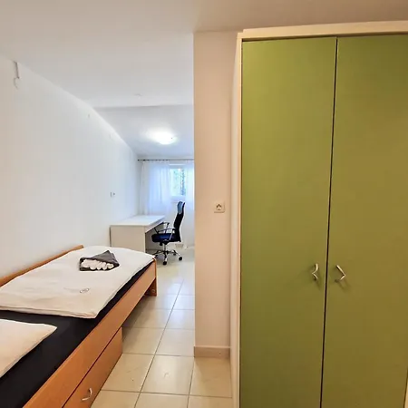 Xxl Riverside - Pet Friendly Апартаменты *